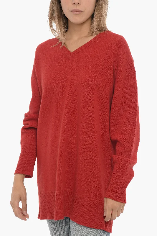 Style Upgrade Aspesi V-Neck Solid Color Wool Sweater