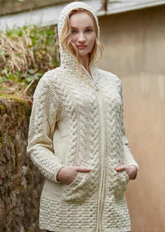 Relaxed Fashion Aran Hooded Cardigan With Celtic Knot Zipper | Natural