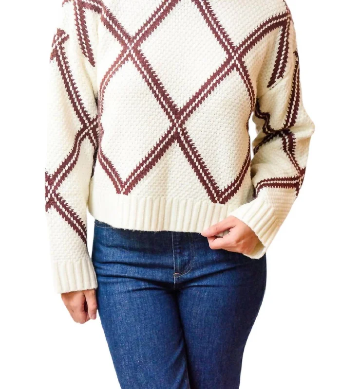 Casual Yet Stylish Separates Diamond Sweater In Ivory