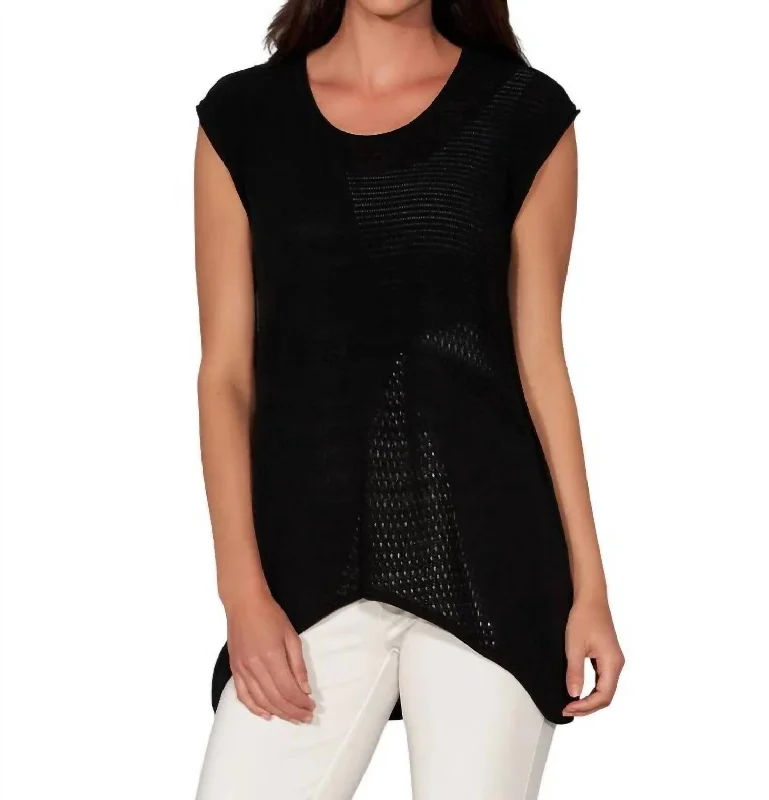 Day To Night Styles Starburst Top In Black