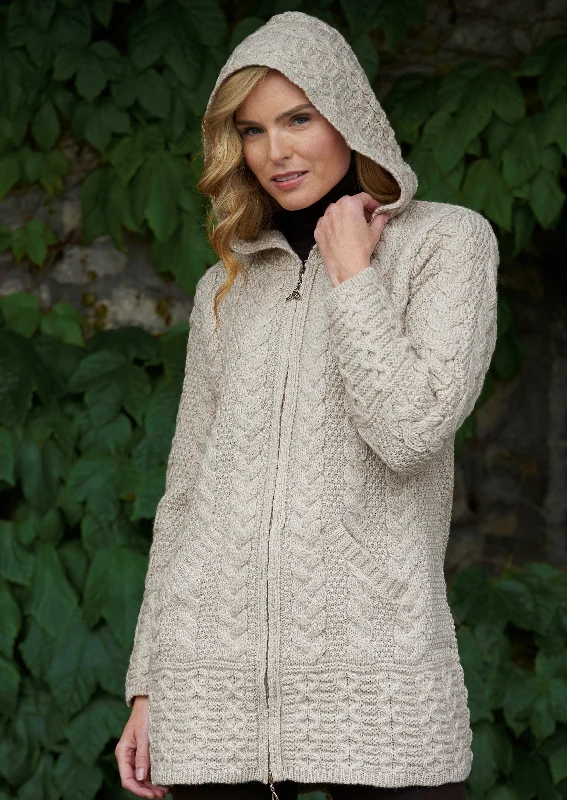 Stylish Looks Aran Galway Cardigan With Celtic Knot Zipper | Oatmeal