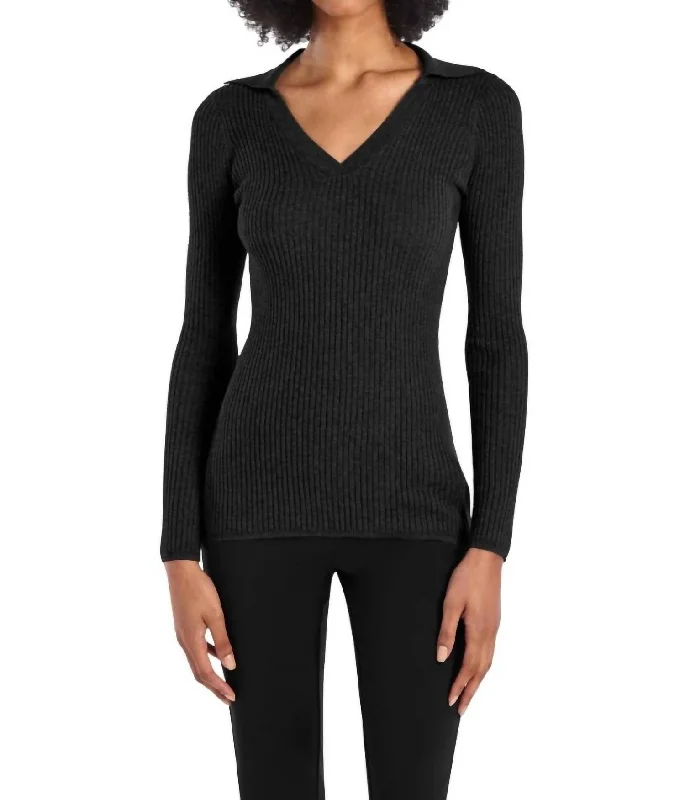 Break Fashion Norms Sierra Sweater In Black