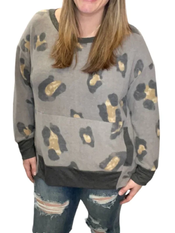 Everyday Basics Leopard Kangaroo Pocket Sweater In Charcoal