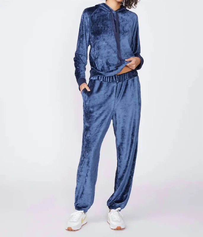 Trendy Aesthetics Bamboo Velour Sweatpant In Blue