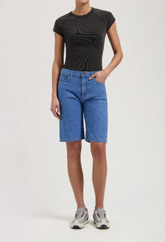 Effortless Style, Endless Impact Suzy Mid Short - Medium Stone