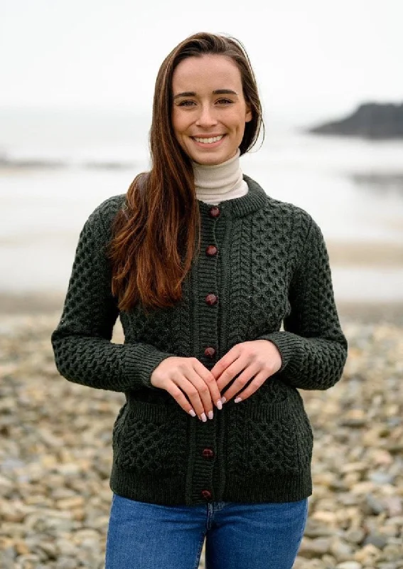 Elegant Simplicity Wardrobe Aran Lumber Cardigan | Army Green