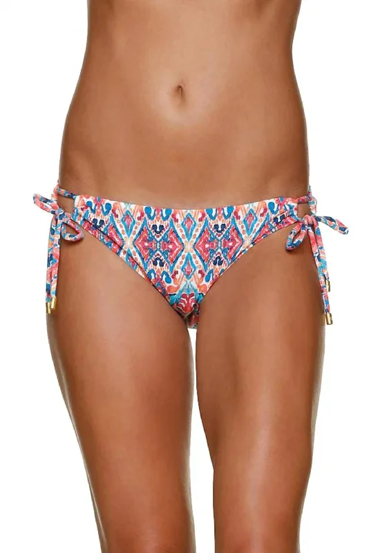 Chic Wardrobe Essentials Mallorca Hipster Bikini Botom