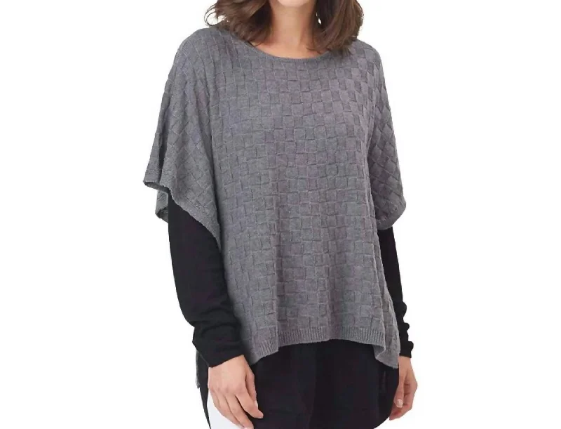 Trend Setting Threads Parker Poncho In Gray