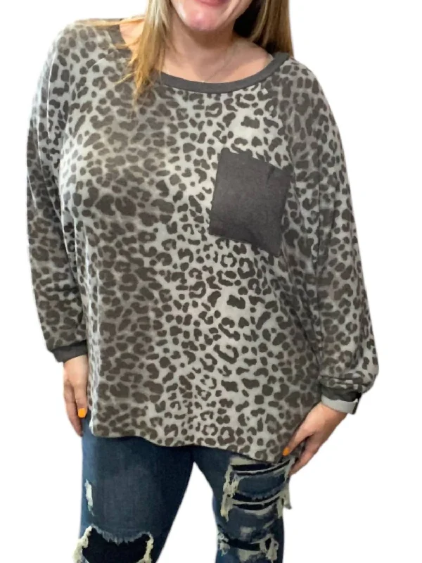 Insane Discount Onslaught Oversized Snow Leopard Sweater In Grey