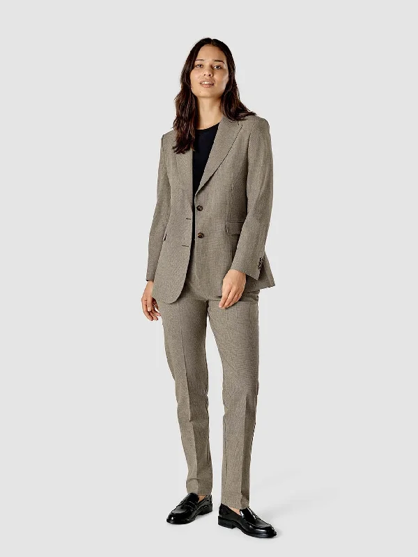 Elegant Attire For The Modern Lady Essential Suit Tapered Latte